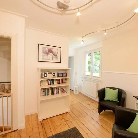 Ruhiges Ferienhaus In Lommersdorf Mit Garten Blankenheim  Ngoại thất bức ảnh