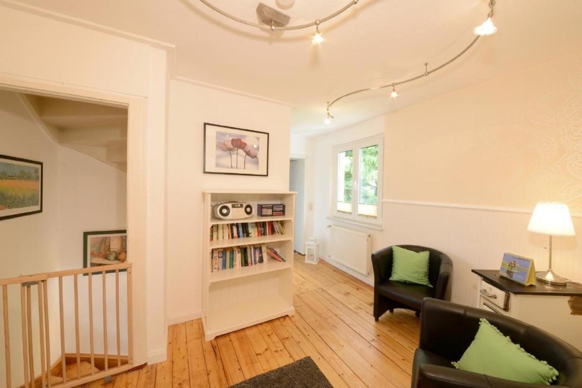 Ruhiges Ferienhaus In Lommersdorf Mit Garten Blankenheim  Ngoại thất bức ảnh